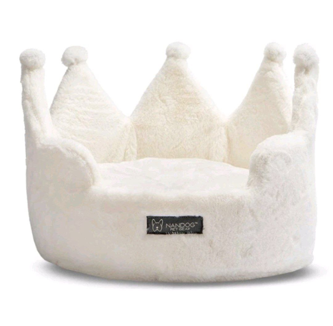 NANDOG: Crown Bed Super Soft Luxe Dog/Cat Bed