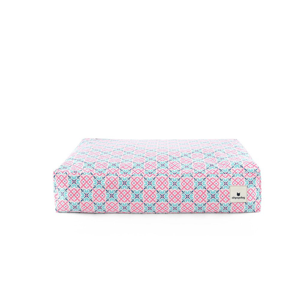 ohpopdog Bibik Pink 14 Microbeads Bed — Peranakan Inspired (2 Sizes)