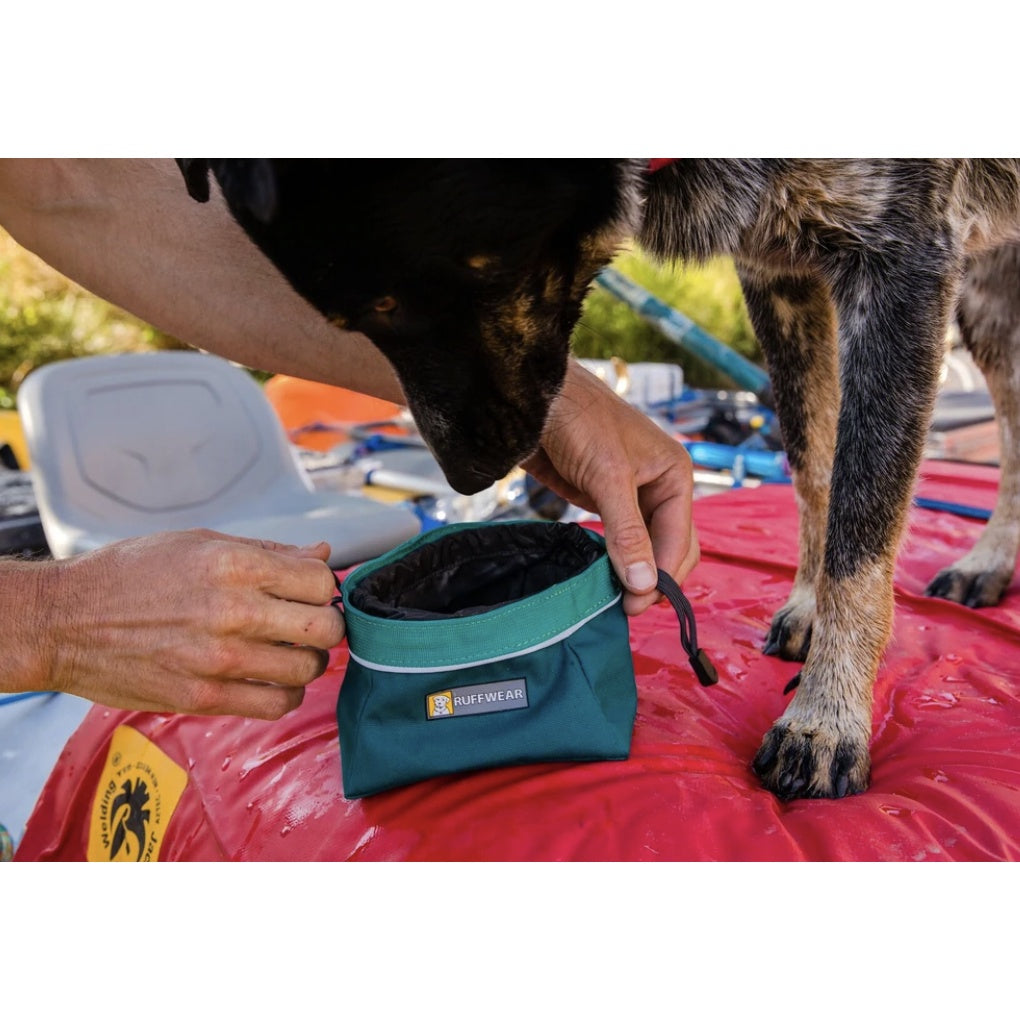 Ruffwear Quencher Cinch Top™ Collapsible Travel Bowl — Drawstring Closure (Two Sizes)