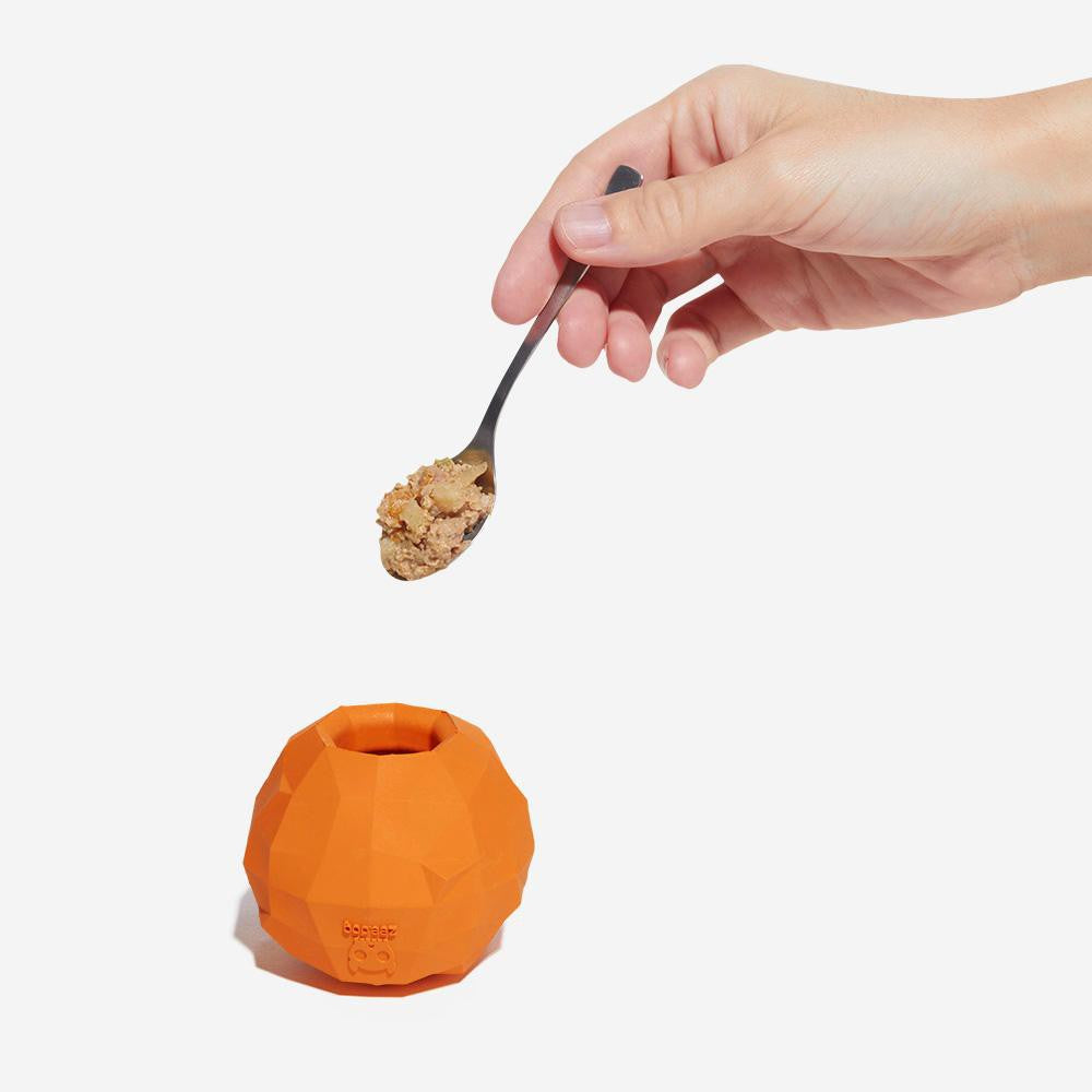 Zee.Dog Super Orange — Treat-Dispensing Rubber Chew Toy (3.15 in)
