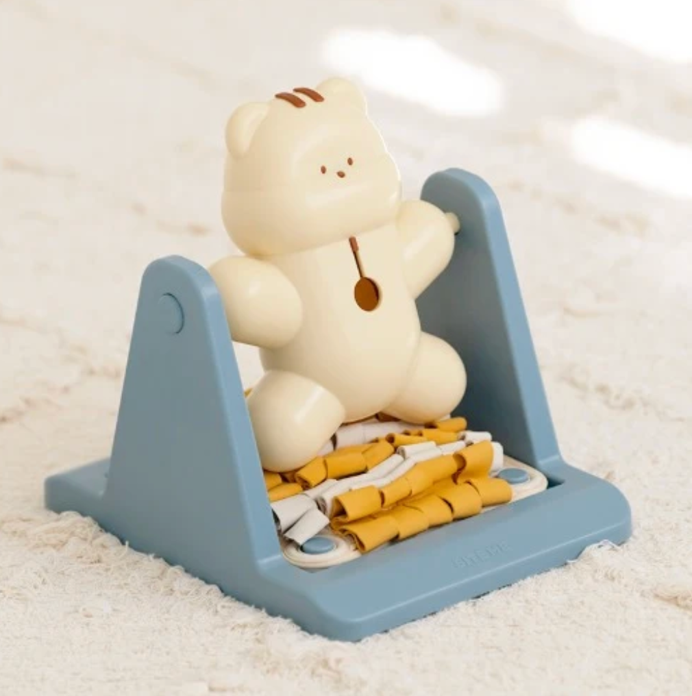 Biteme Braining Spin and Snack Squirrel Toy - Interactive